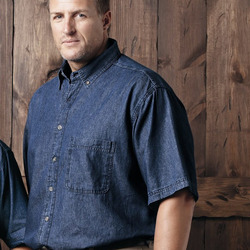 Men's Tall Denim Short Sleeve Shirt